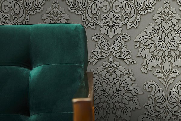 Classic Design Damask Wallpaper detailed classic damask style