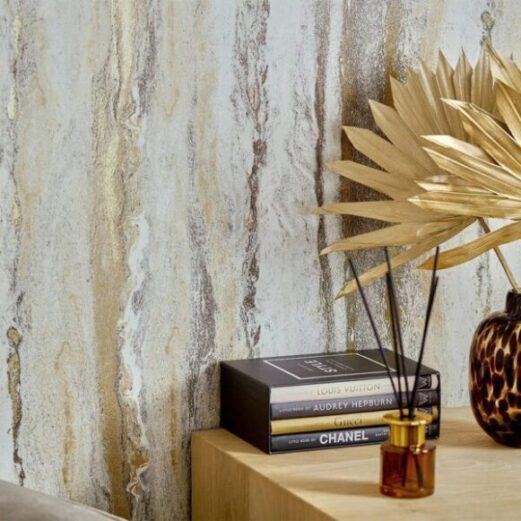 Zion Metallic Wallpaper in Grey and Gold - Image 3