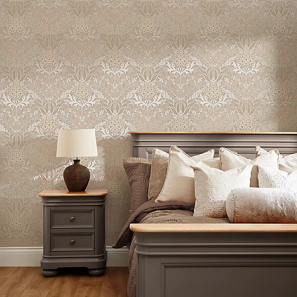 Artist's Garden Wallpaper - Image 3